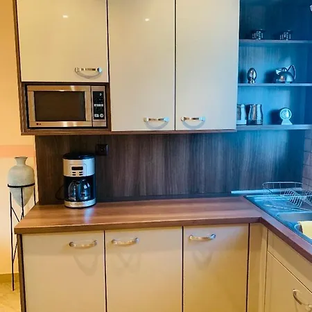 Helen S House Komílion