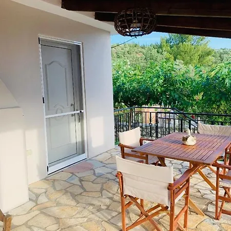 펜션 Helen S House *